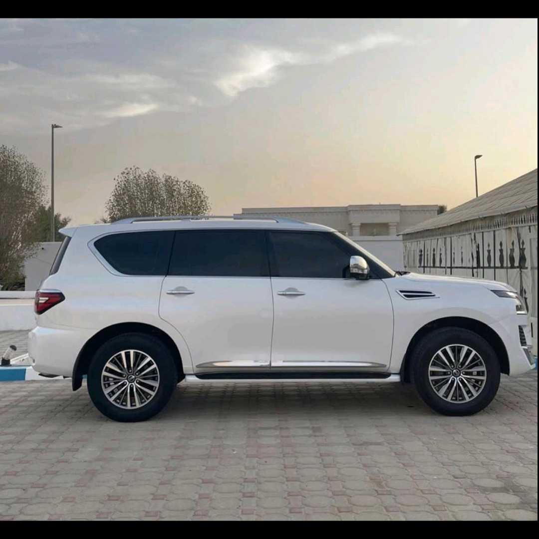 Car Image 2021 NISSAN PATROL Platinum