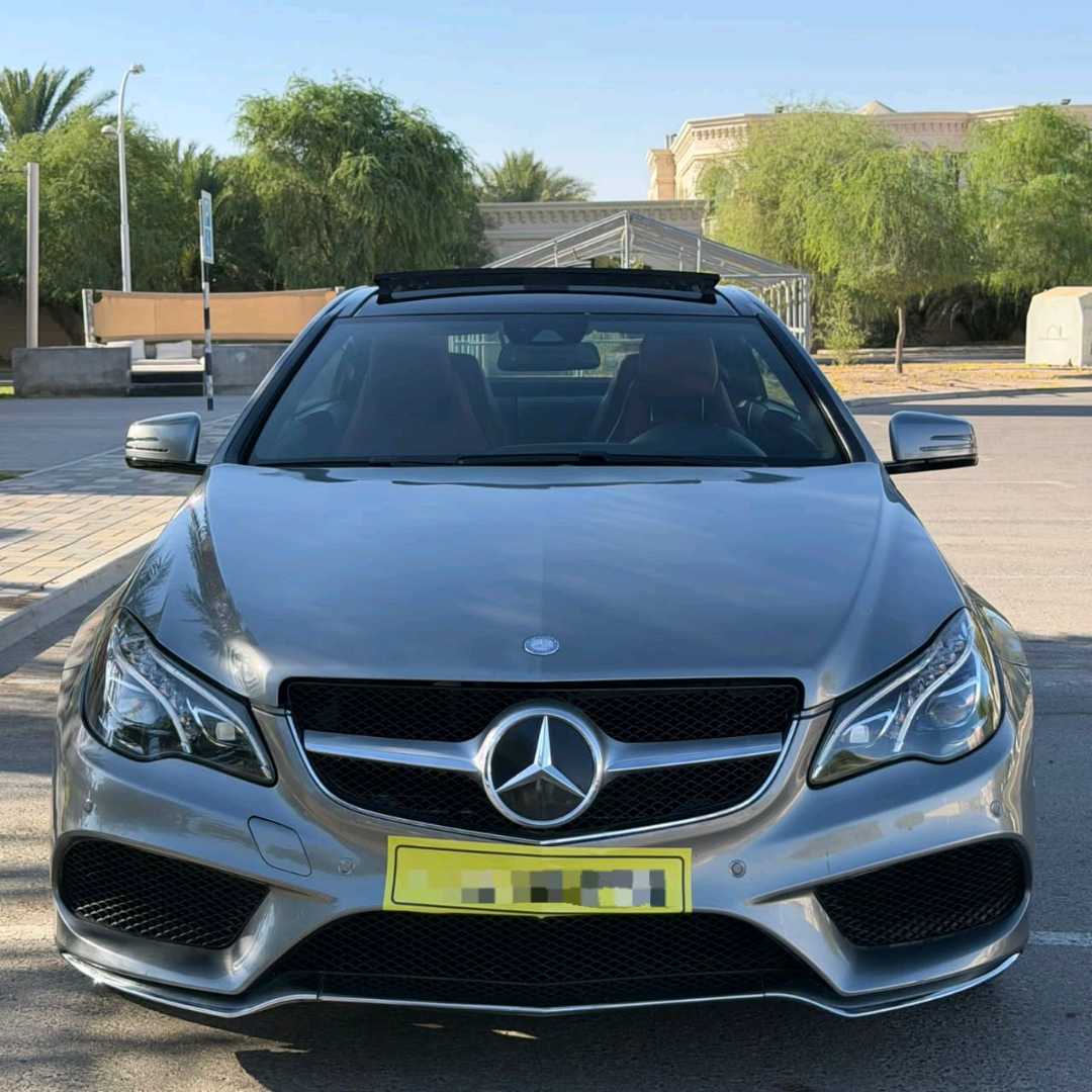 Car Image 2014 MERCEDES E Class 200