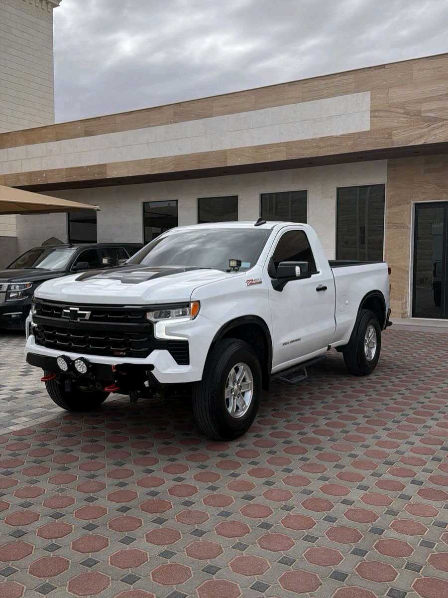 Car Image 2022 CHEVROLET SILVERADO 