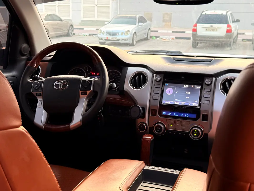 Car Image 2014 TOYOTA TUNDRA PLATINUM