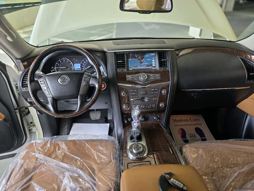 Car Image 2015 NISSAN PATROL Platinum