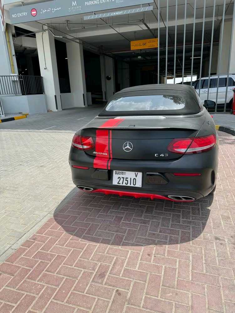Car Image 2017 MERCEDES C Class 43