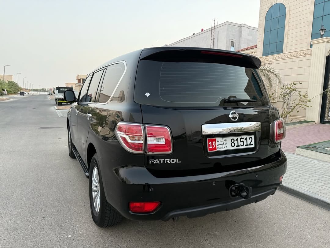 Car Image 2016 NISSAN PATROL SE