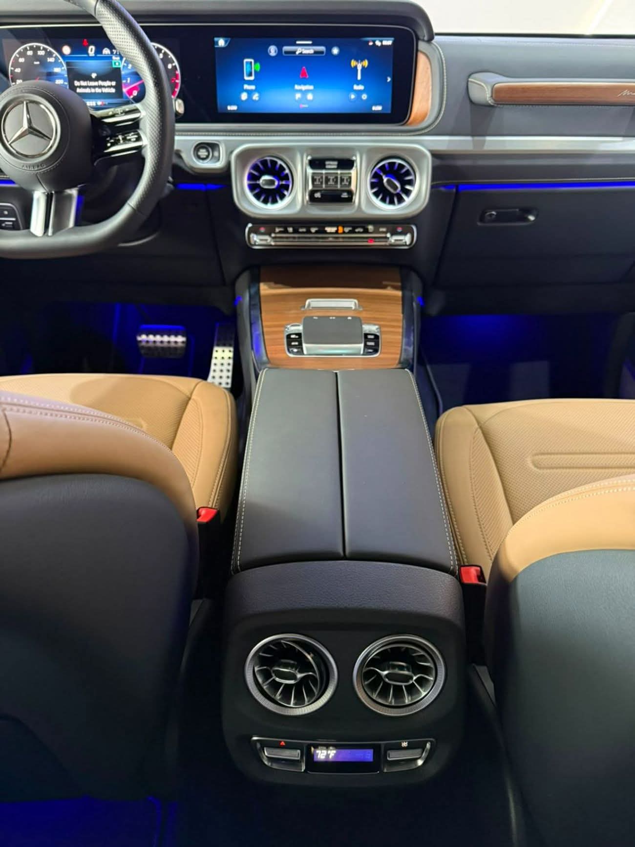Car Image 2025 MERCEDES G CLASS 550