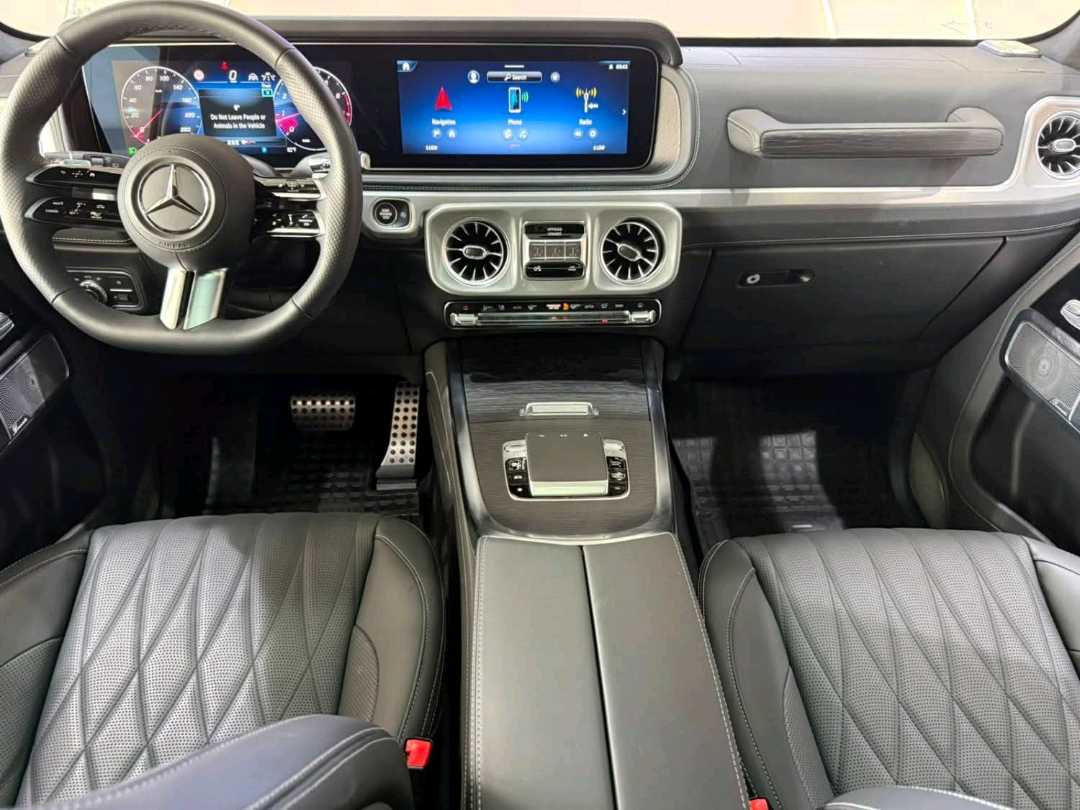 Car Image 2025 MERCEDES G CLASS 550