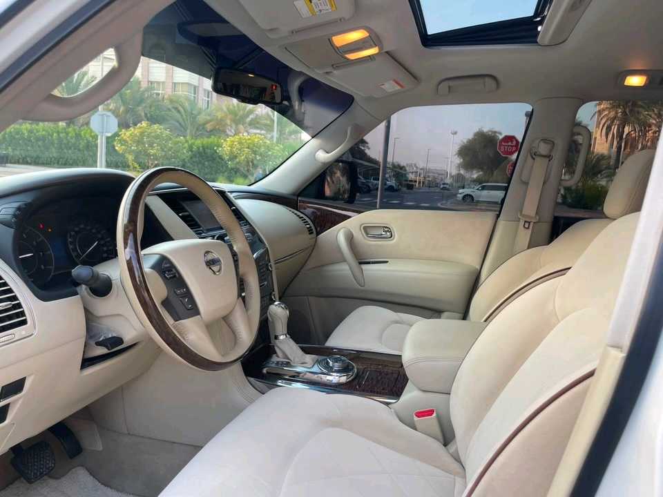 Car Image 2015 NISSAN PATROL 