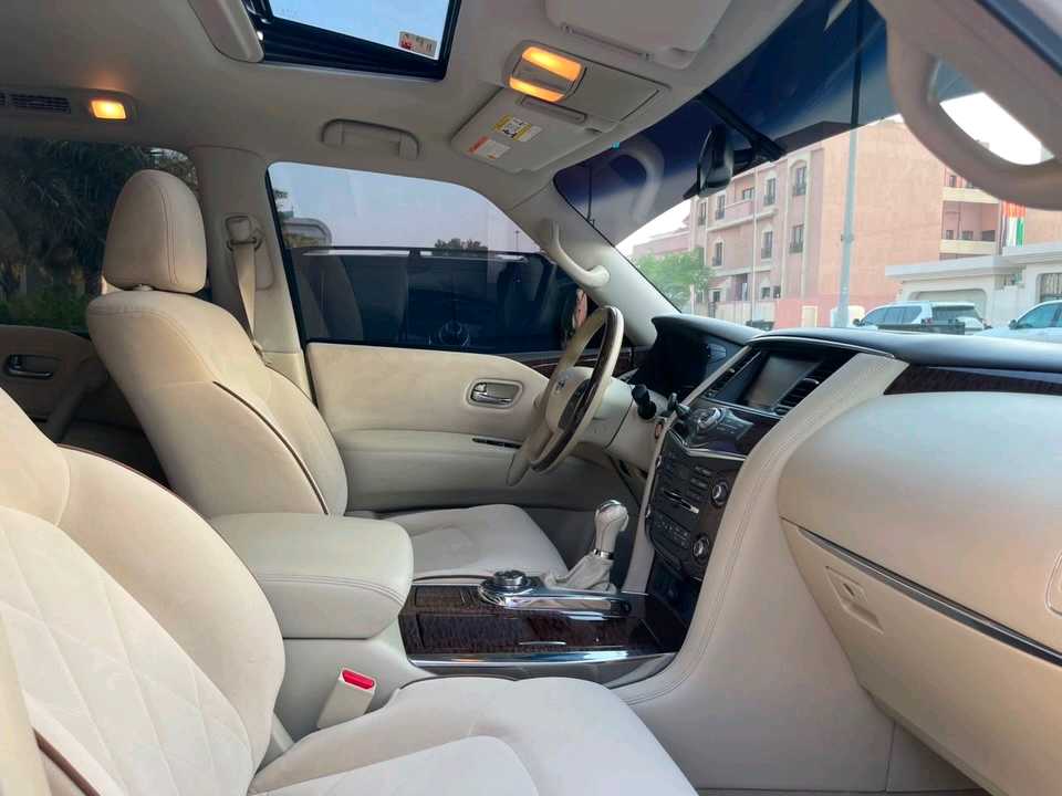 Car Image 2015 NISSAN PATROL 