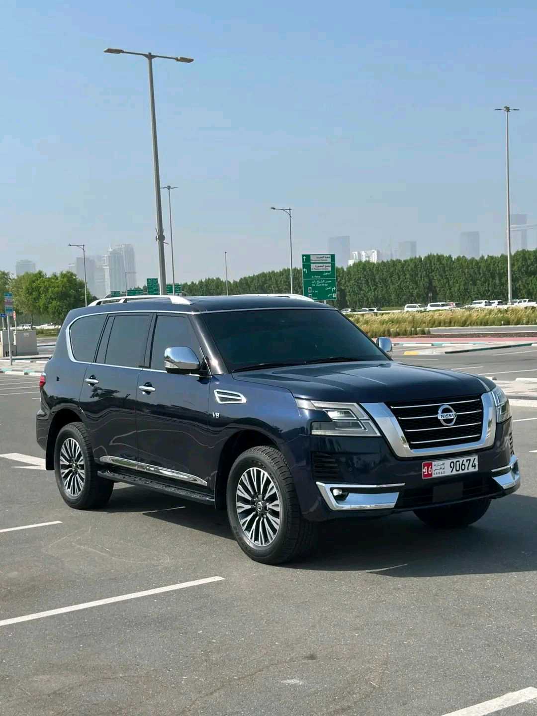 Car Image 2020 NISSAN PATROL LE