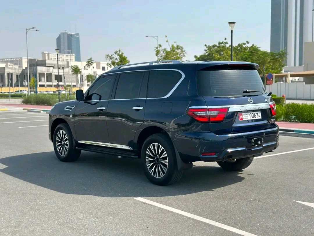 Car Image 2020 NISSAN PATROL LE