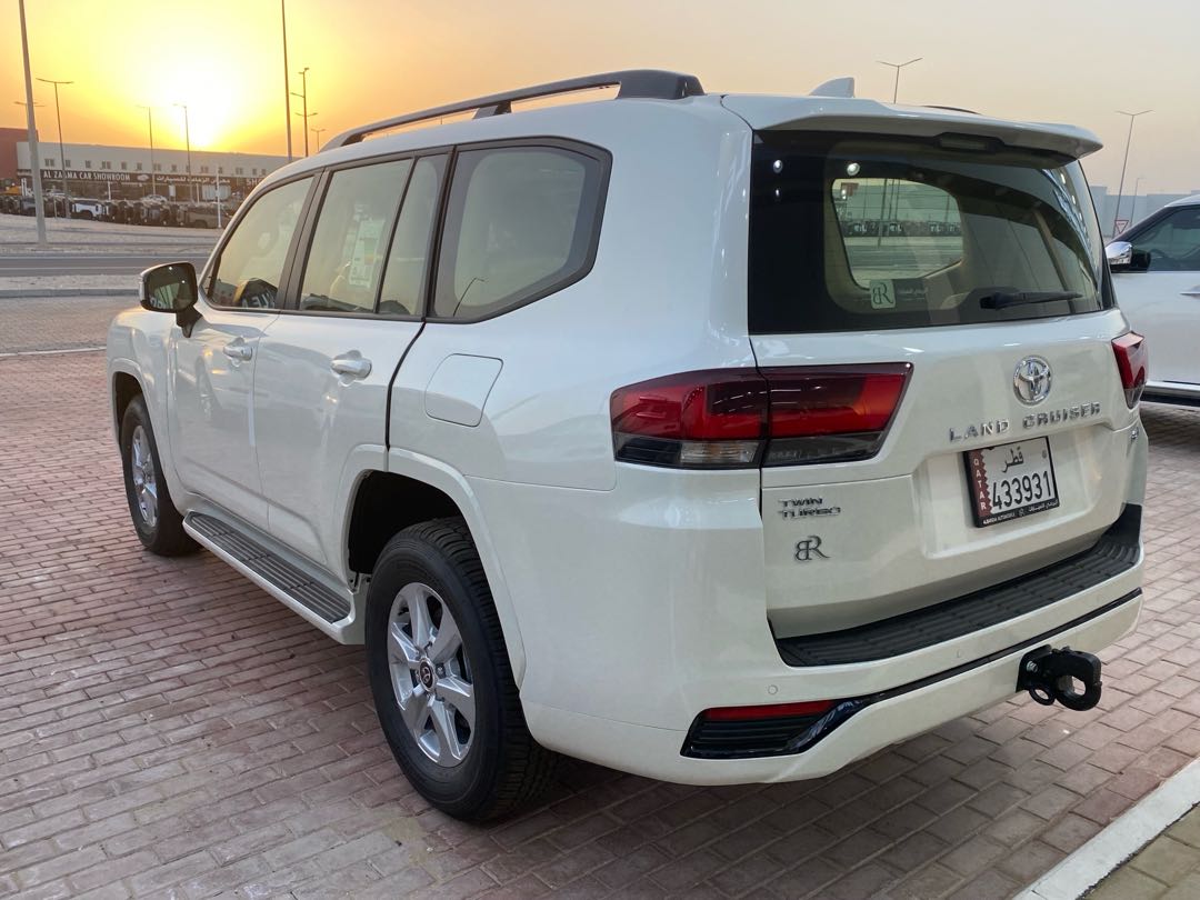 Car Image 2026 TOYOTA LAND CRUISER GX.R