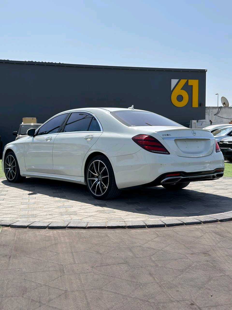 Car Image 2014 MERCEDES S Class 550