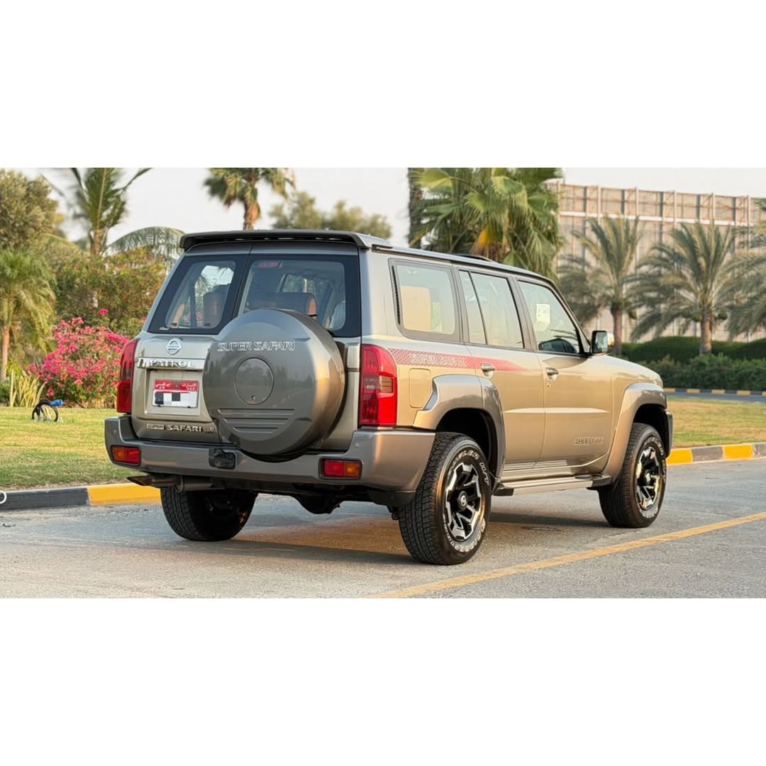 Car Image 2021 NISSAN SAFARI 