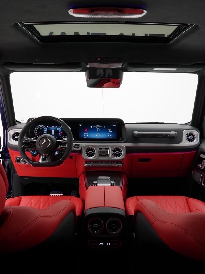 Car Image 2025 MERCEDES G CLASS 63