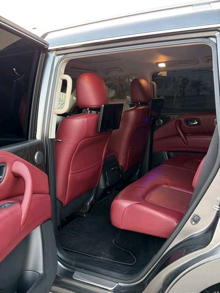 Car Image 2023 NISSAN PATROL Platinum