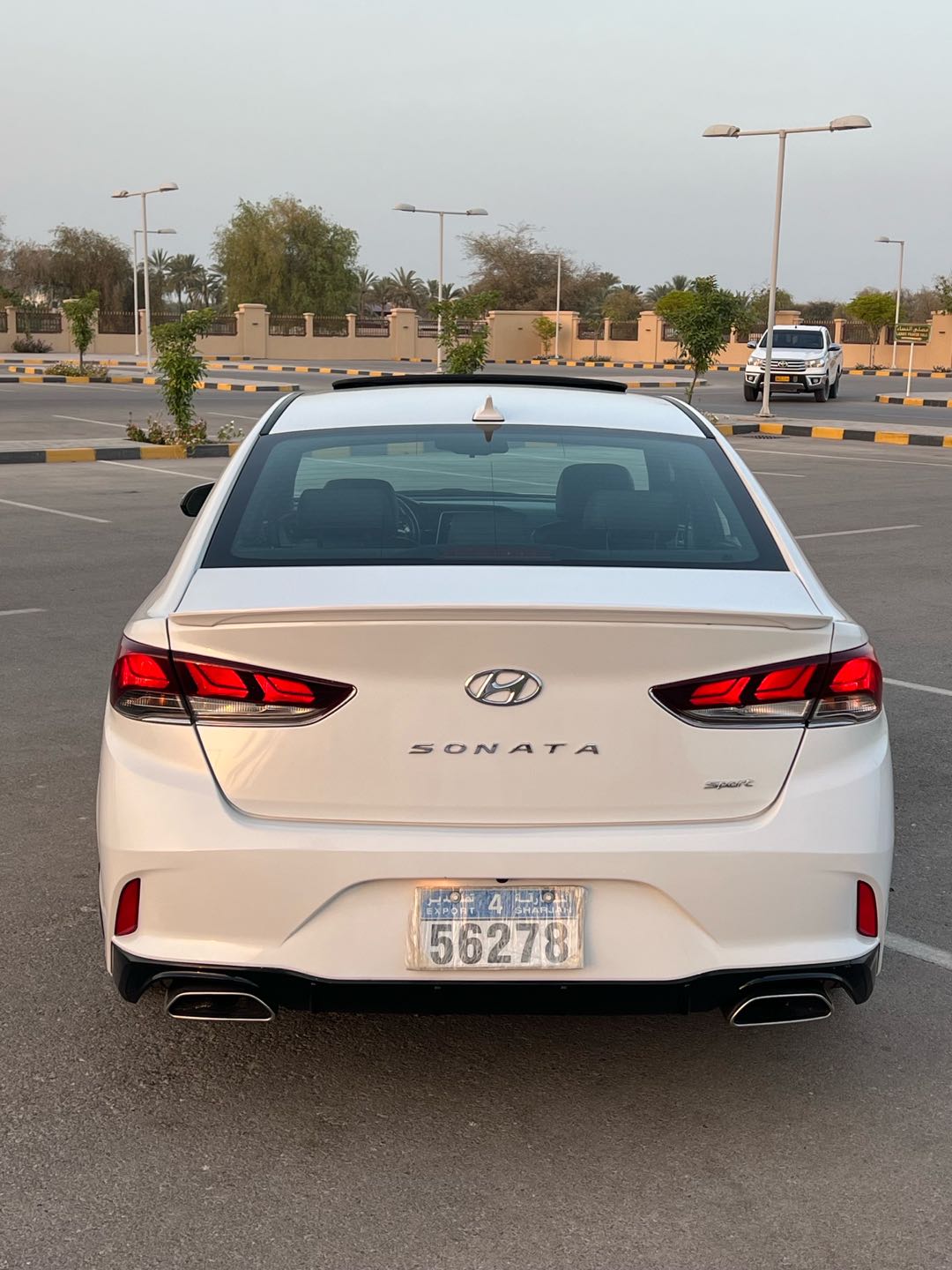 Car Image 2018 HYUNDAI SONATA SPORT
