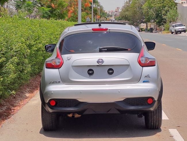 Car Image 2019 NISSAN KICKS 