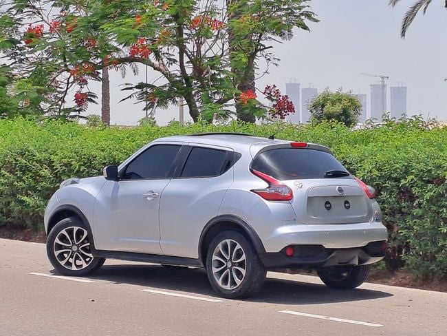 Car Image 2019 NISSAN KICKS 