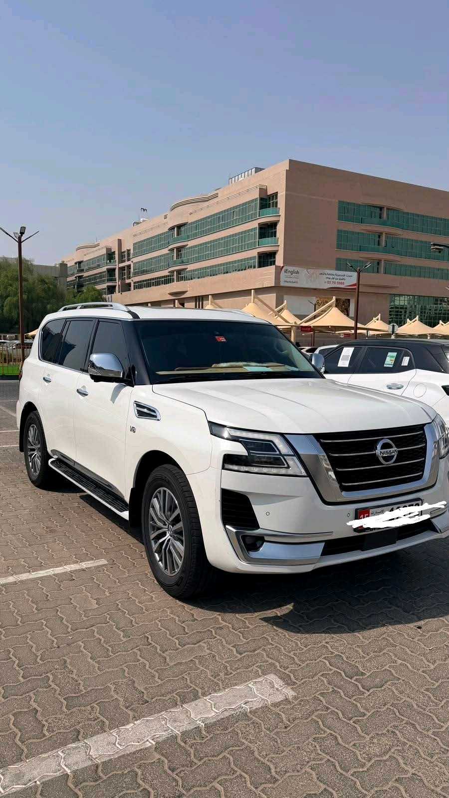 Car Image 2024 NISSAN PATROL Platinum