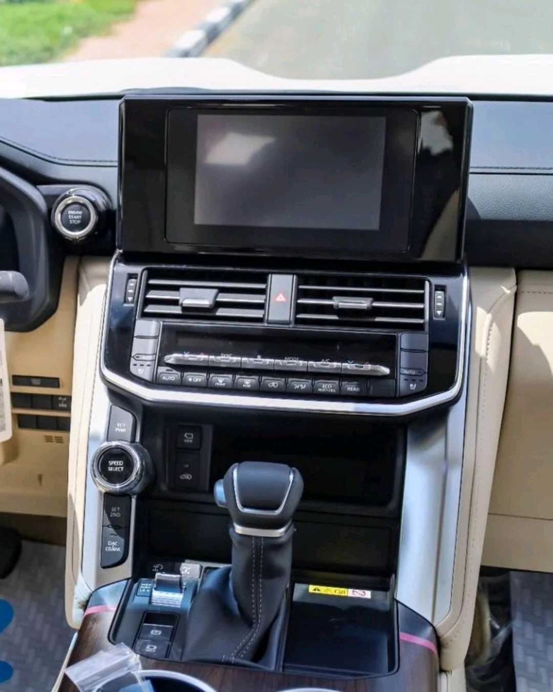 Car Image 2026 TOYOTA LAND CRUISER GX.R