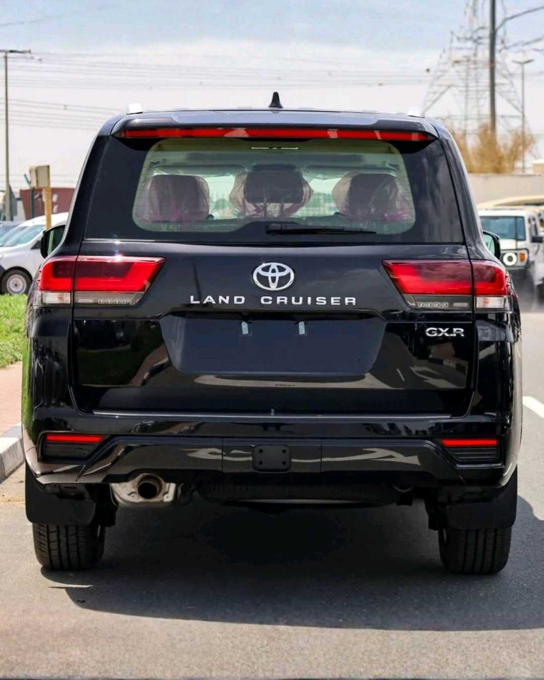 Car Image 2026 TOYOTA LAND CRUISER GX.R