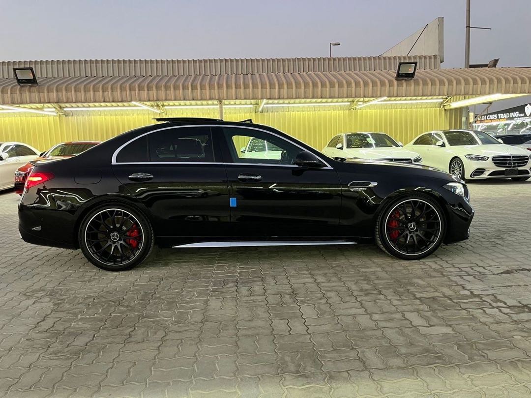 Car Image 2024 MERCEDES C Class 63