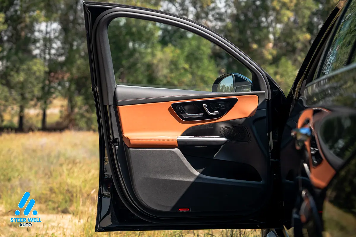 Car Image 2026 MERCEDES GLC CLASS 