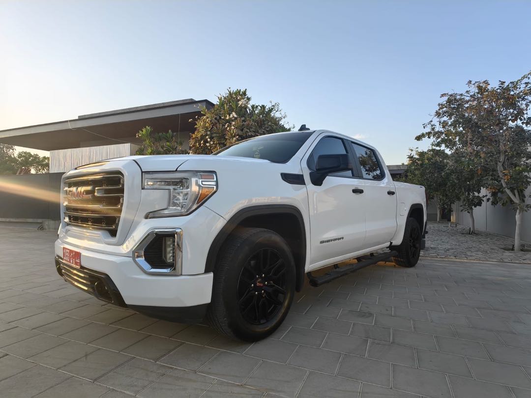 Car Image 2020 GMC SIERRA ELEVATION
