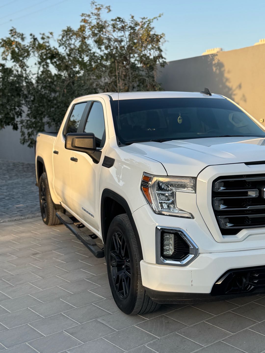 Car Image 2020 GMC SIERRA ELEVATION