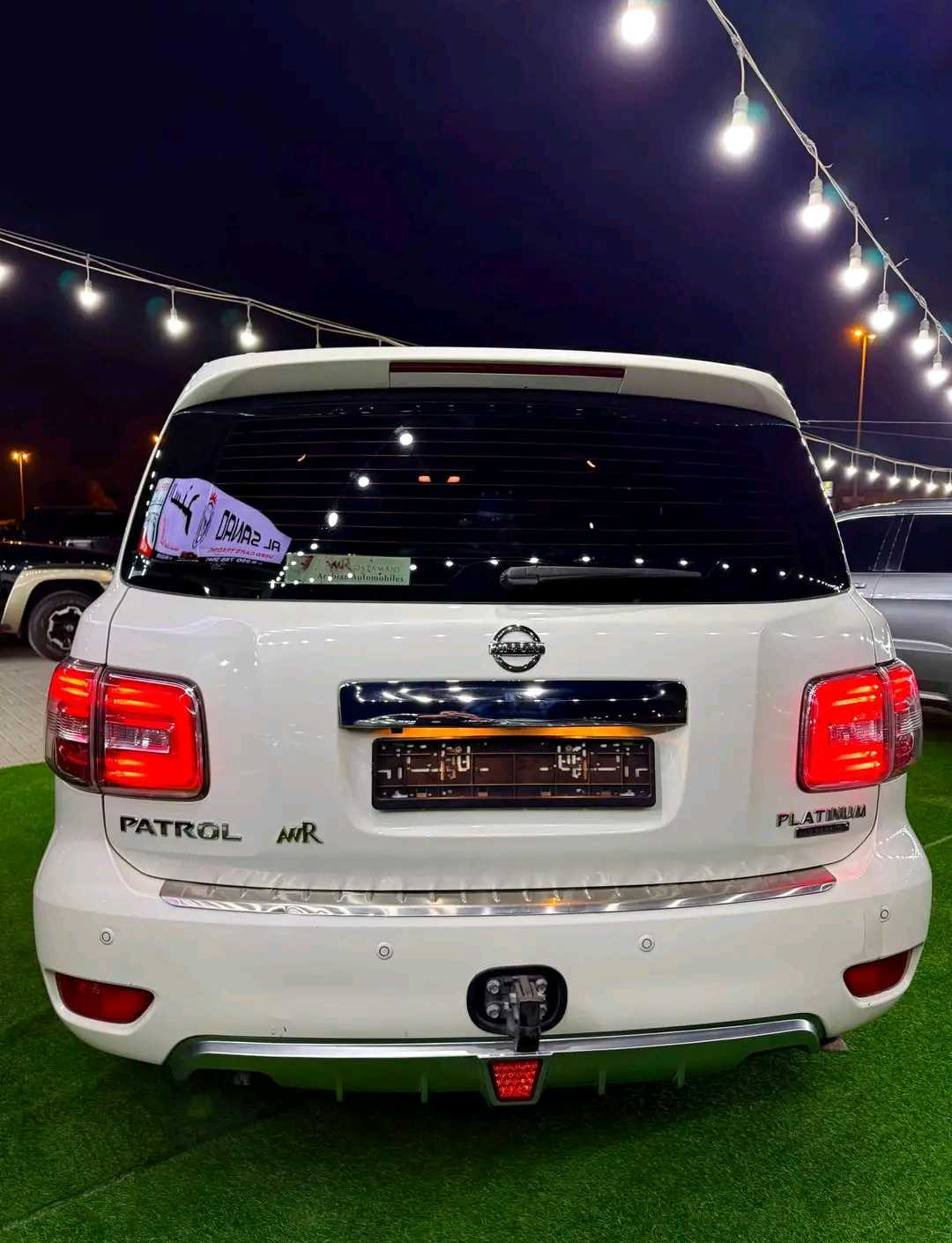 Car Image 2014 NISSAN PATROL Platinum