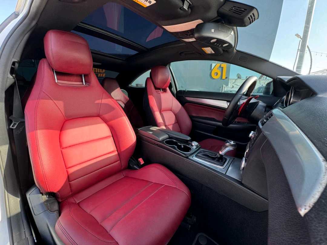 Car Image 2014 MERCEDES C Class 250