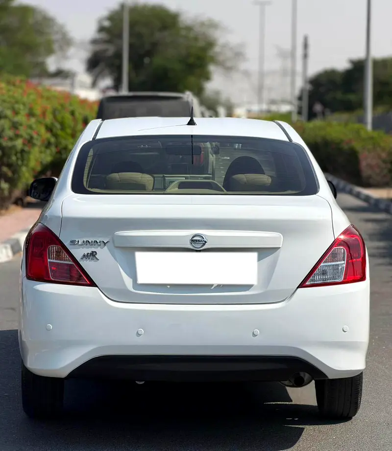 Car Image 2022 NISSAN SUNNY 