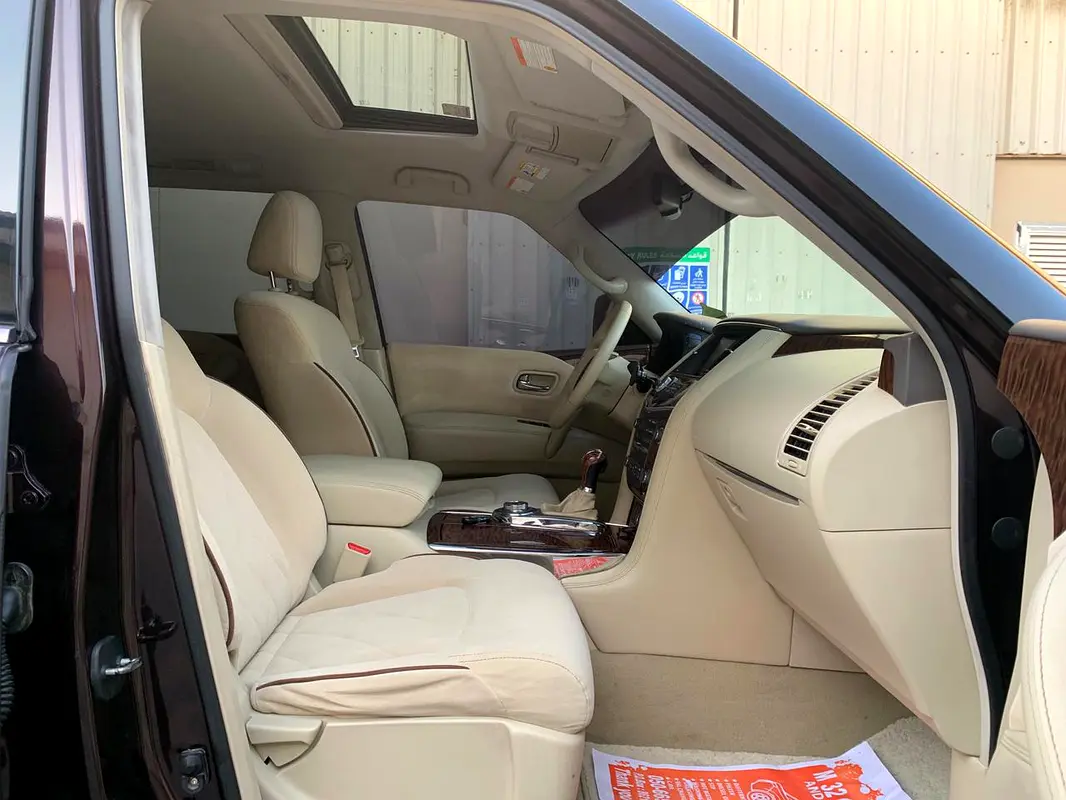Car Image 2014 NISSAN PATROL SE