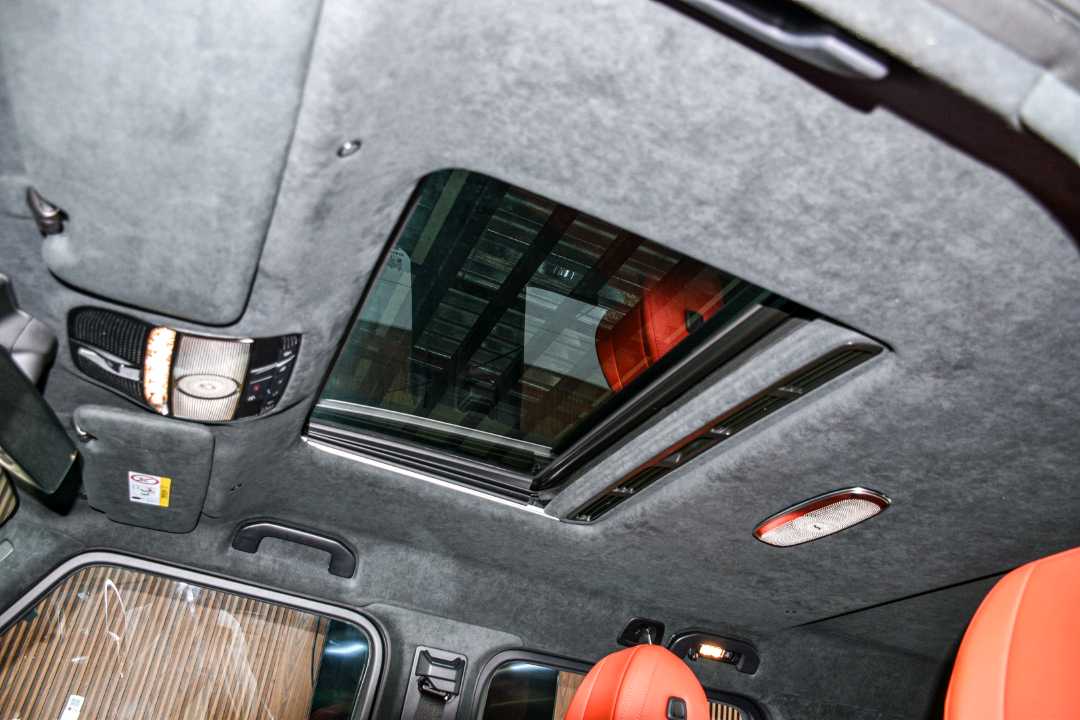 Car Image 2025 MERCEDES G CLASS 400
