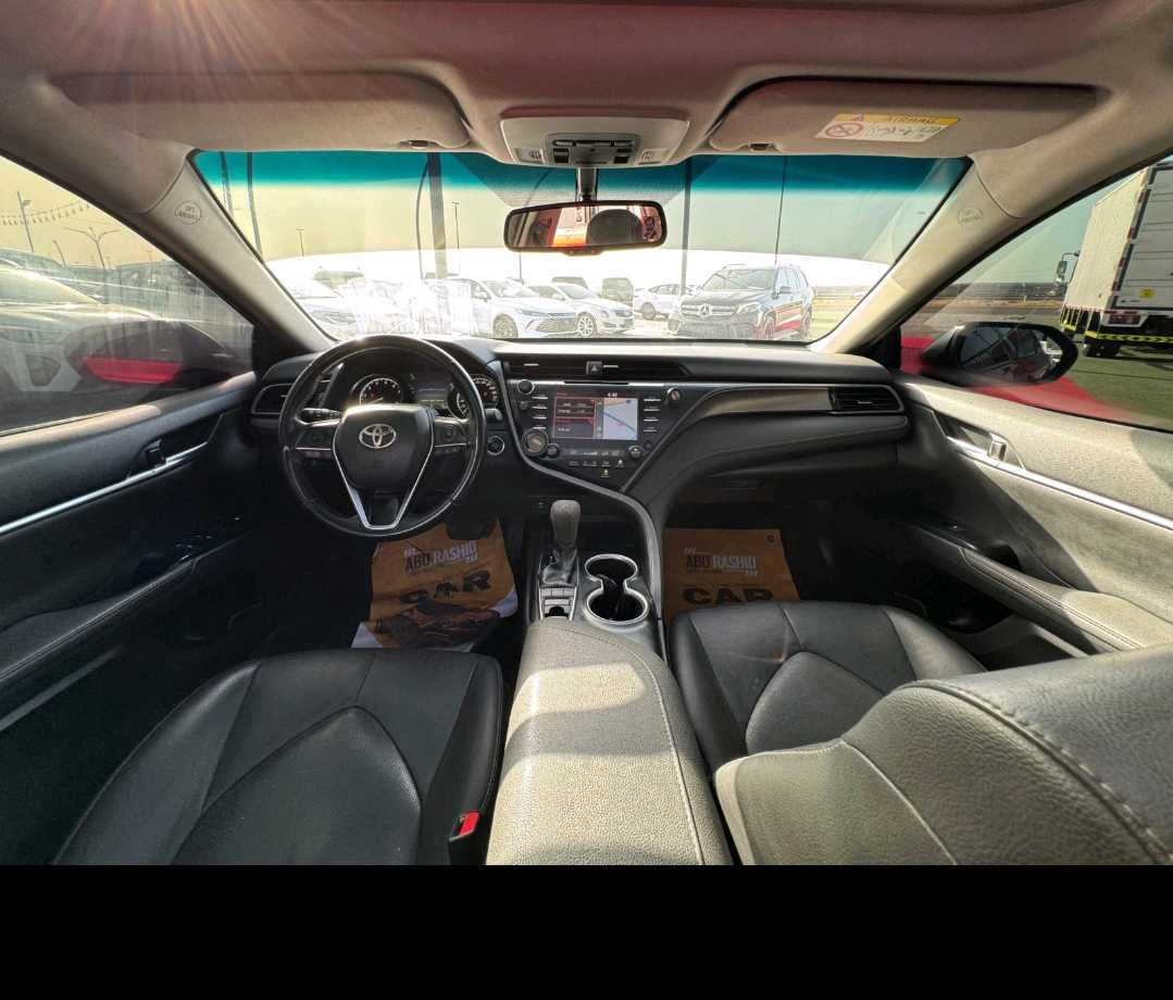 Car Image 2019 TOYOTA CAMRY GL