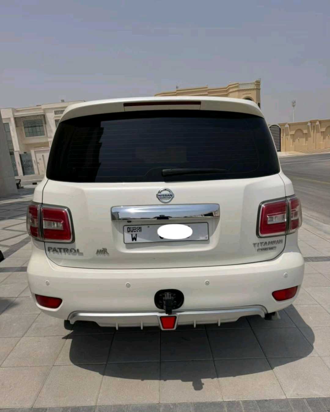 Car Image 2017 NISSAN PATROL Titanium