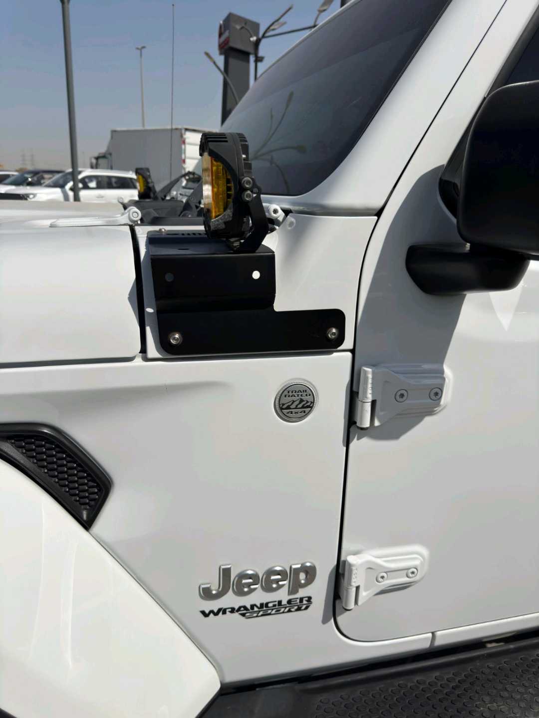 Car Image 2018 JEEP WRANGLER Sport