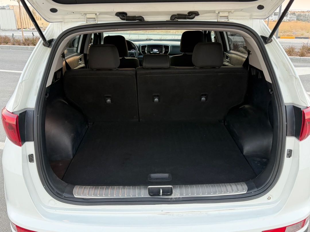 Car Image 2019 KIA SPORTAGE 