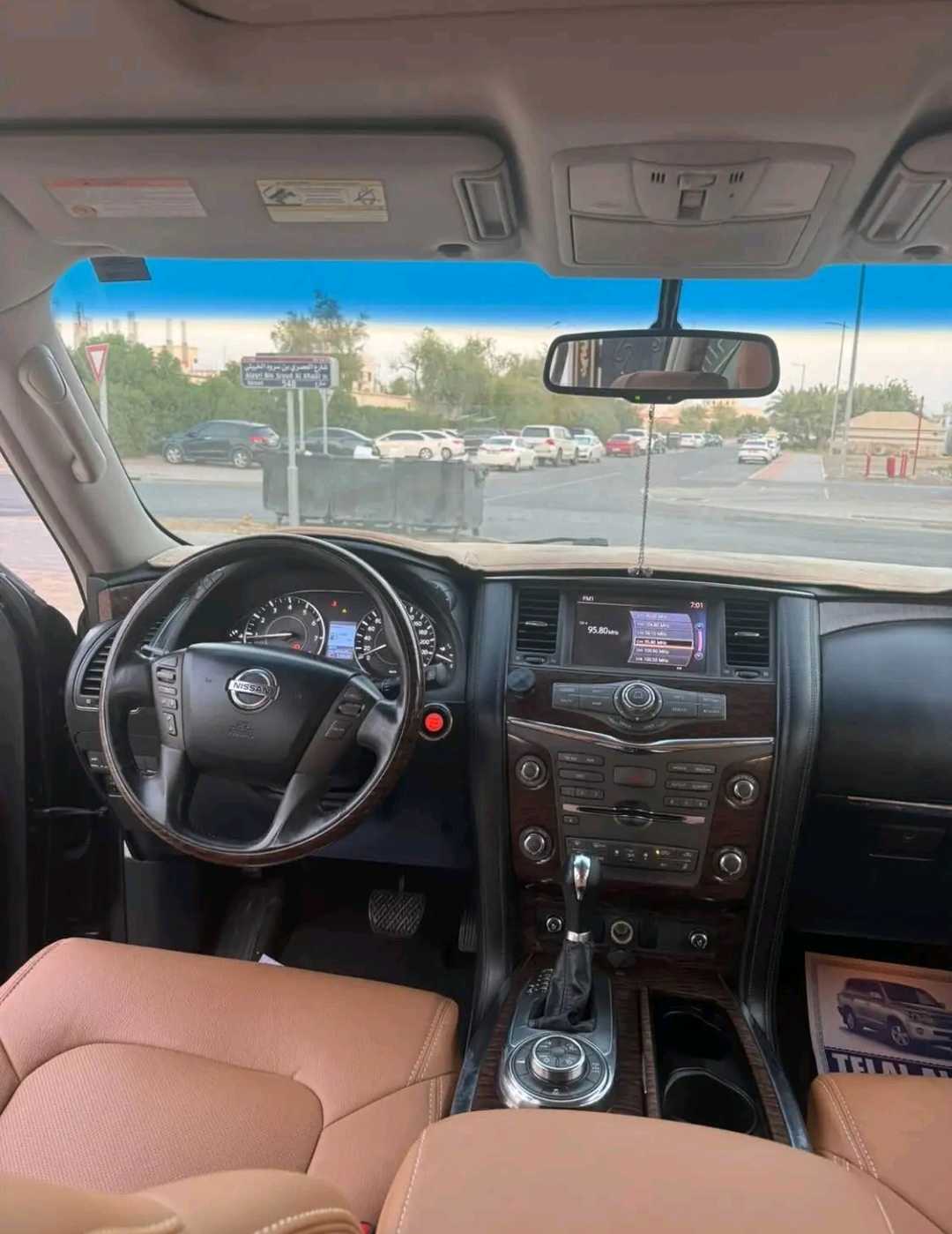 Car Image 2014 NISSAN PATROL 