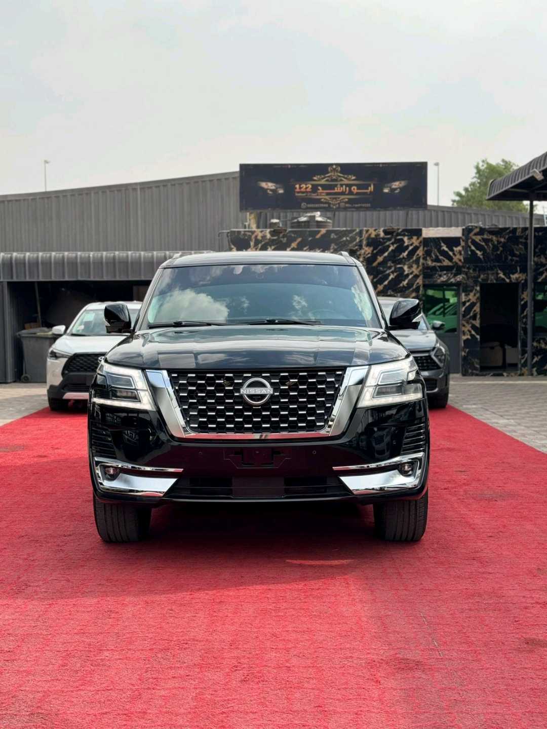 Car Image 2015 NISSAN PATROL Platinum