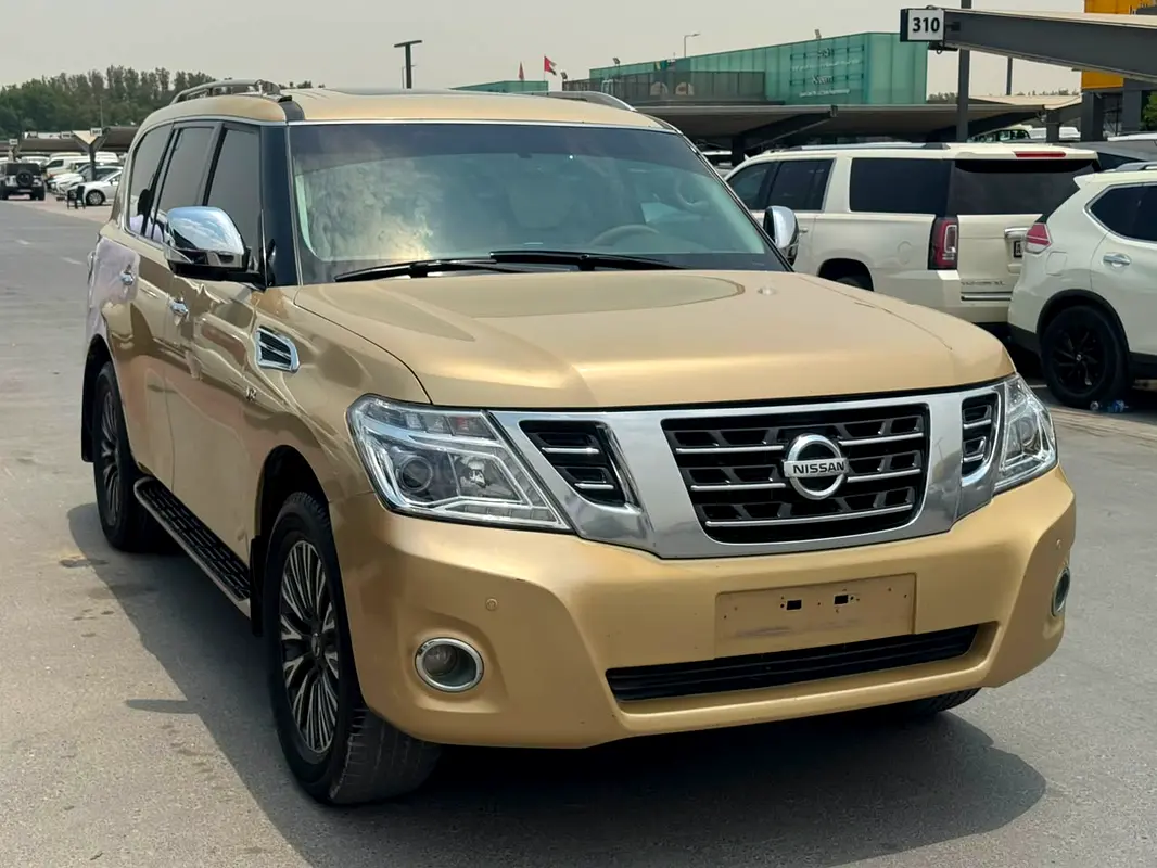 Car Image 2014 NISSAN PATROL SE