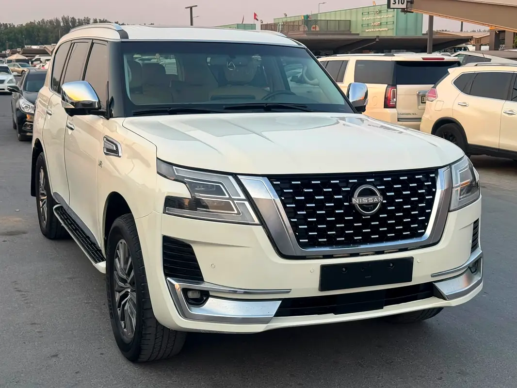 Car Image 2014 NISSAN PATROL Platinum