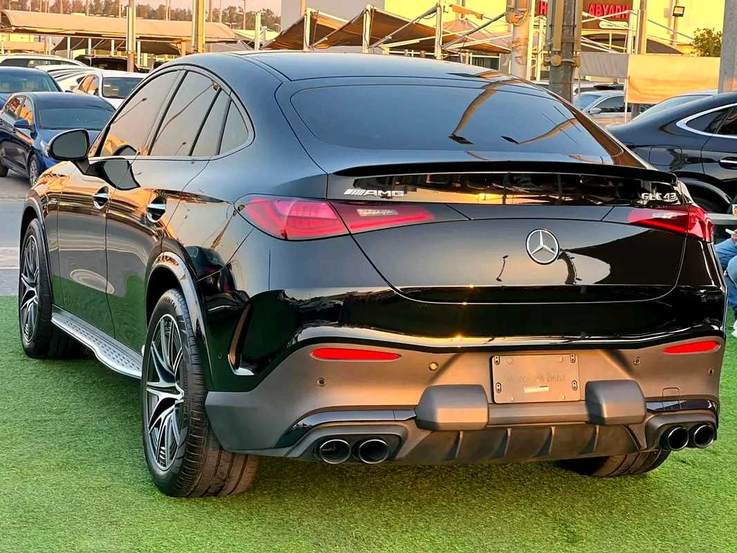 Car Image 2024 MERCEDES GLC CLASS 