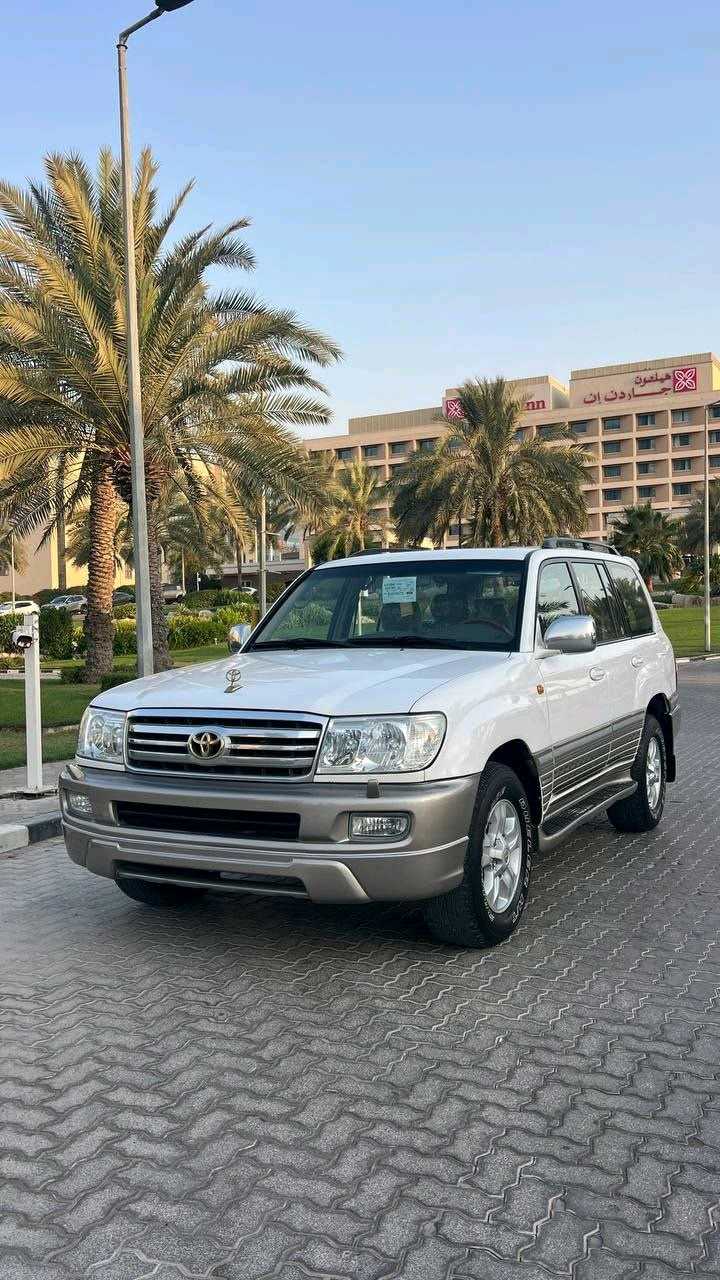 Car Image 2007 TOYOTA LAND CRUISER GX.R