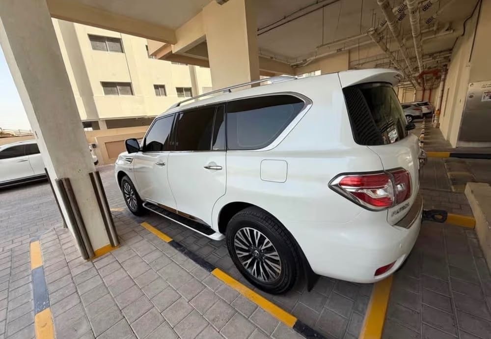 Car Image 2016 NISSAN PATROL Platinum
