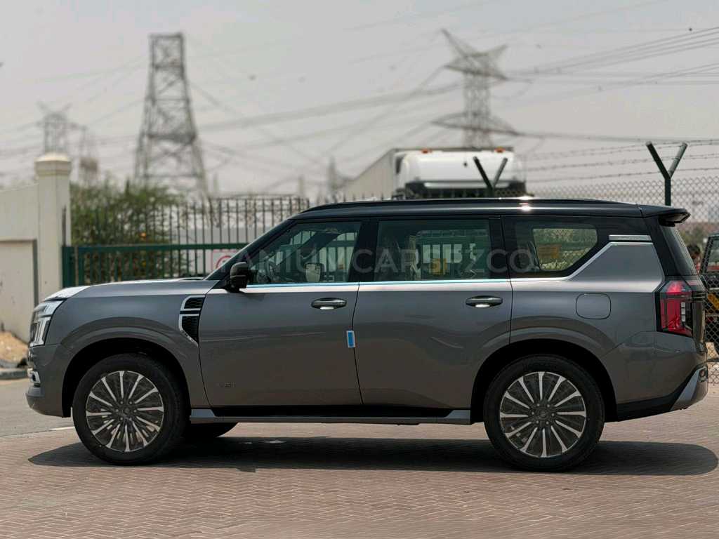 Car Image 2026 NISSAN PATROL Platinum