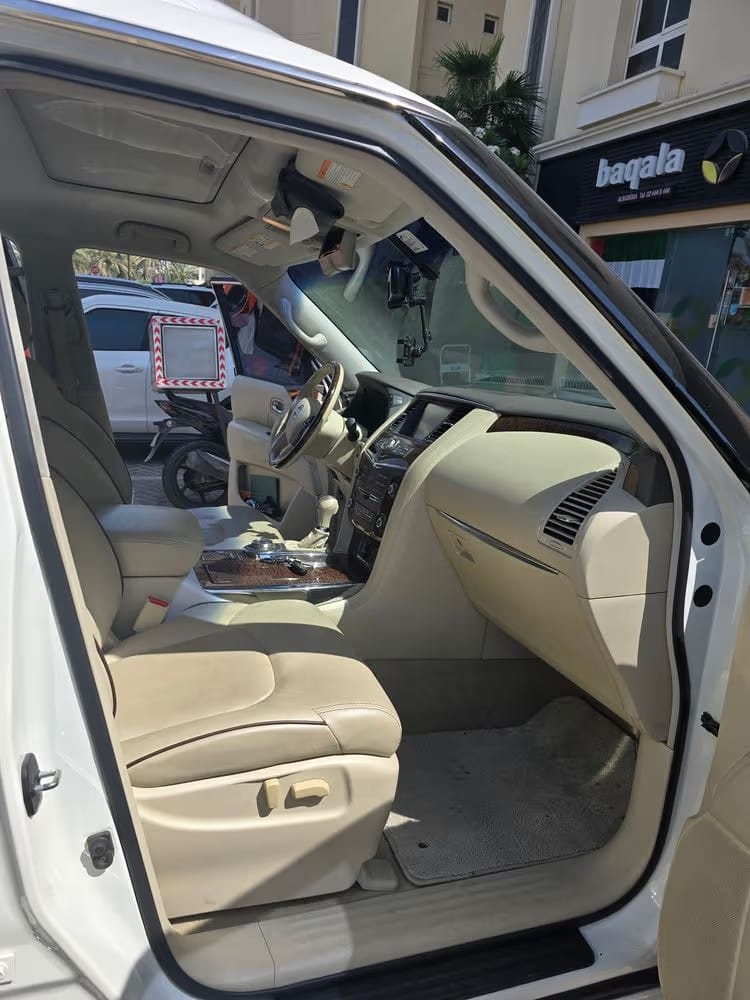 Car Image 2017 NISSAN PATROL Platinum