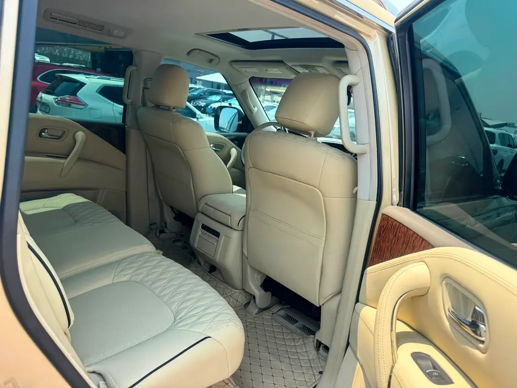 Car Image 2014 NISSAN PATROL SE