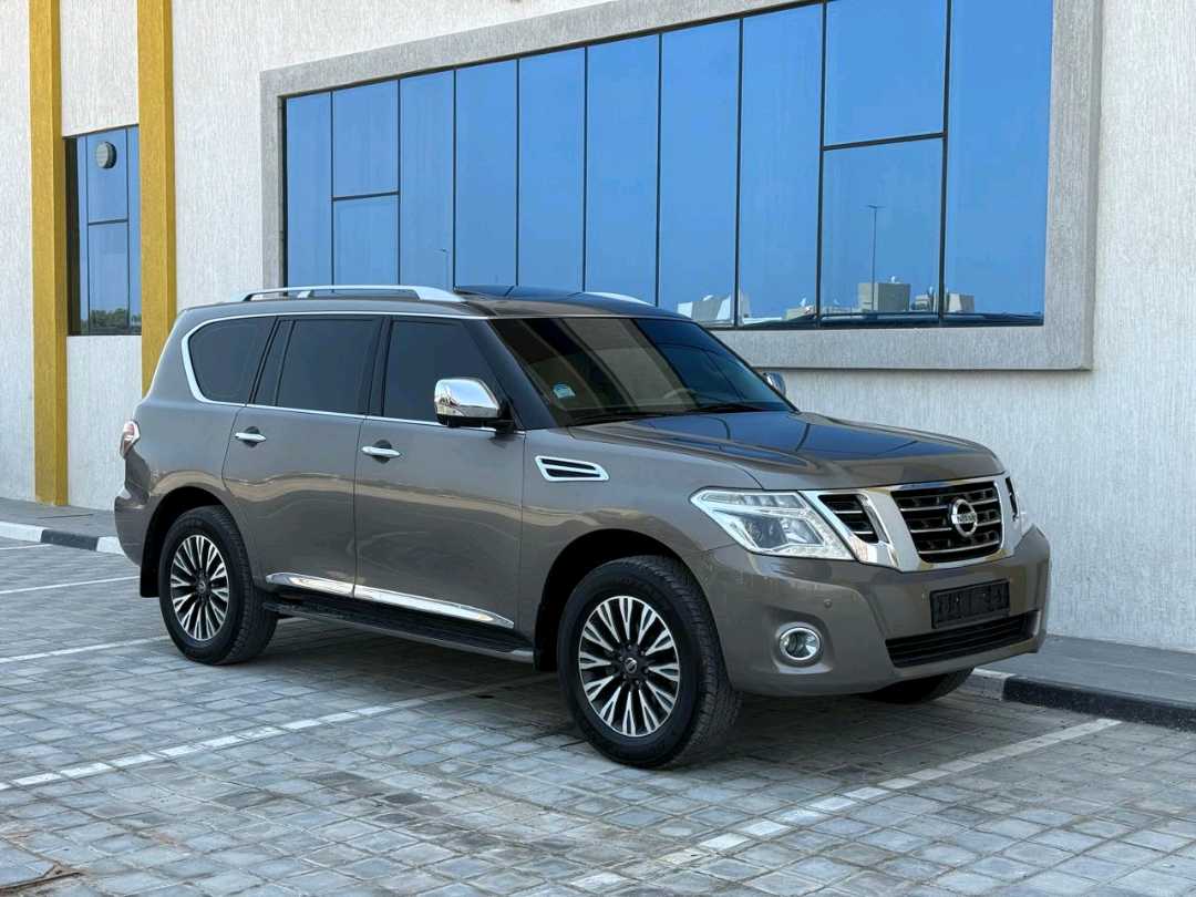 Car Image 2017 NISSAN PATROL Platinum