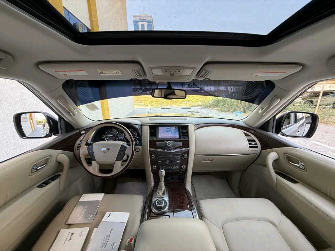 Car Image 2017 NISSAN PATROL Platinum