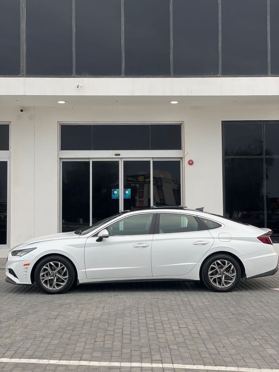 Car Image 2021 HYUNDAI SONATA LIMITED